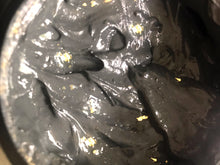 Load image into Gallery viewer, Detox Mud Mask - Gold Edition